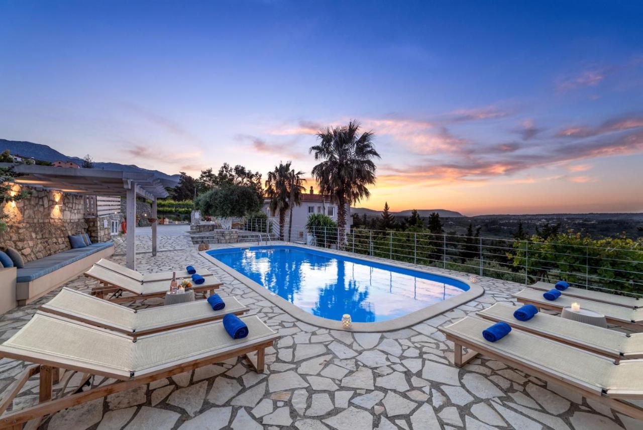 Villa Chrysallis With Heated Pool Georgioupoli Exterior foto